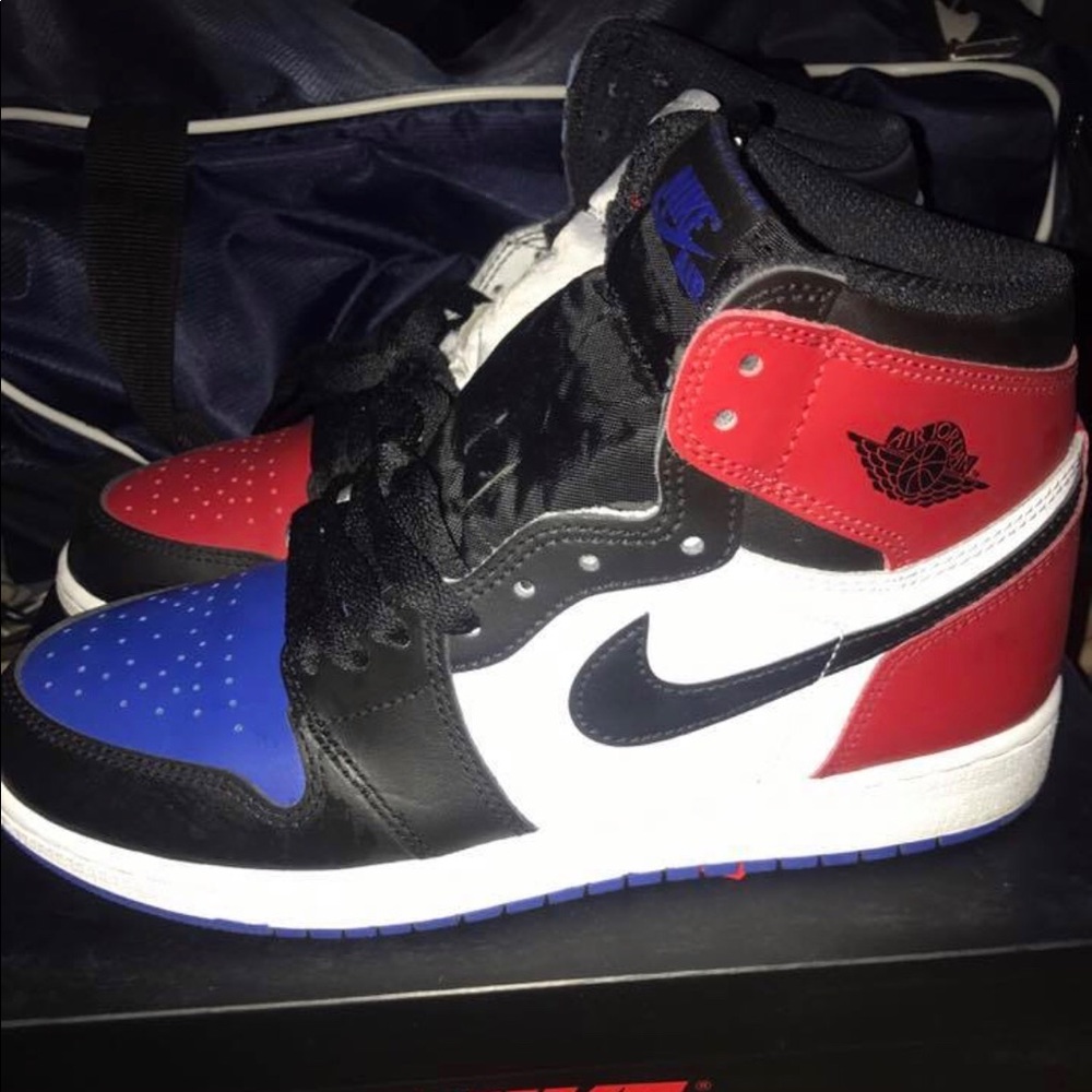 Air Jordan Retro 1 Top 3’s